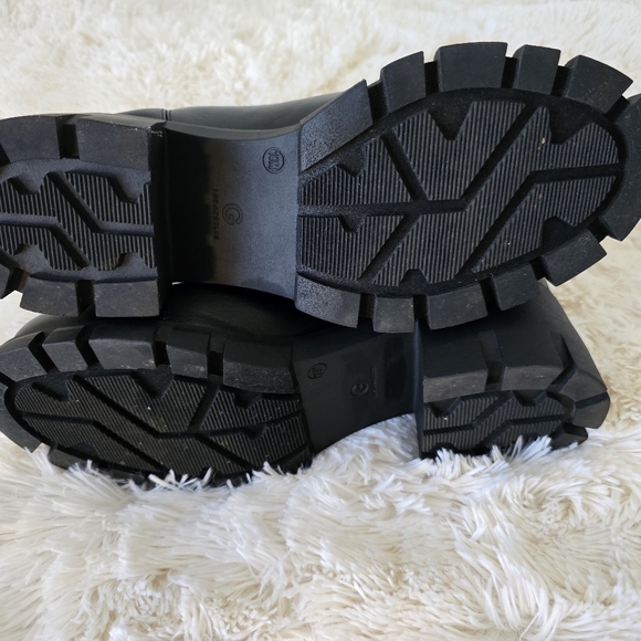 Guess LA Black Moto Boots size 10M - Picture 6 of 12